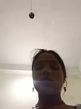 Snapshot of Harini_Gautam chatting on July 22, 2026, 8:05 am Harini Gautam online show from July 22, 2026, 8:05 am