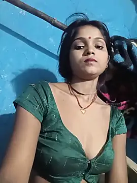 Snapshot of Harini_Gautam chatting on June 16, 2026, 8:42 pm Harini Gautam online show from June 16, 2026, 8:42 pm