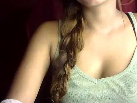 Snapshot of heartless_Queen chatting on September 16, 2025, 5:08 am heartless Queen online show from September 16, 2025, 5:08 am