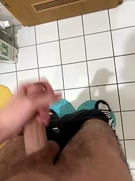 Dicksxd online show from October 21, 2025, 7:57 pm