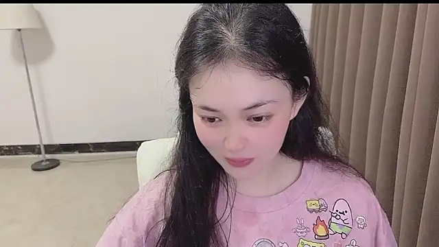 Snapshot of zora-168 chatting on October 18, 2025, 3:25 pm zora-168 online show from October 18, 2025, 3:25 pm