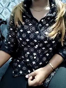 Snapshot of siya00 chatting on October 16, 2025, 7:11 pm siya00 online show from October 16, 2025, 7:11 pm