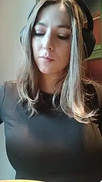 evafolver online show from November 12, 2025, 11:58 am