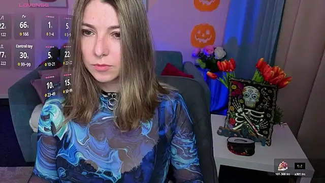 evafolver online show from October 25, 2025, 6:12 am