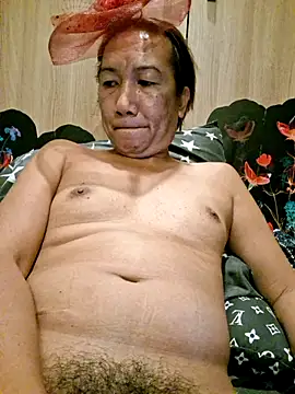 Snapshot of hotedhale chatting on February 2, 2026, 12:48 pm hotedhale online show from February 2, 2026, 12:48 pm