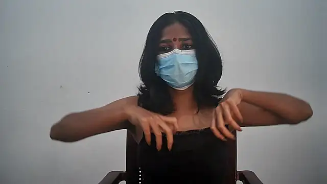 Minu Cam online show from April 11, 2026, 4:31 am