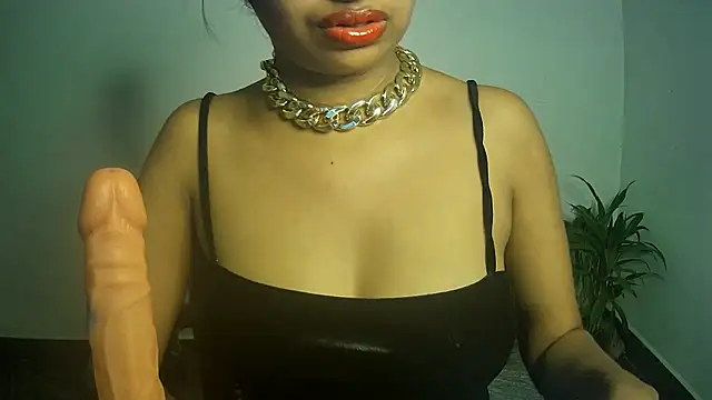 Minu Cam online show from May 28, 2026, 6:36 pm