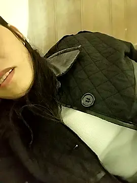 Sinejdk3 online show from October 29, 2025, 1:32 pm