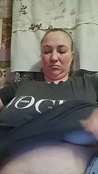 Kiss Eva online show from February 5, 2025, 5:09 pm