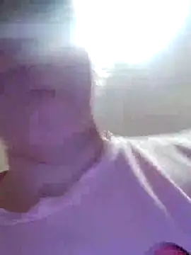 Kiss Eva online show from October 15, 2025, 5:10 pm