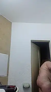 Kiss Eva online show from March 7, 2025, 10:10 pm