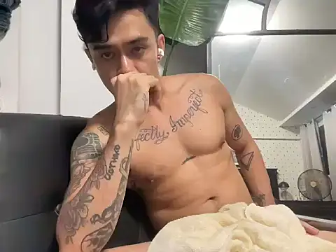 KarlKambing online show from November 13, 2025, 4:55 pm