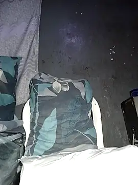 OCEANSQUITERXXX online show from November 16, 2025, 6:01 pm