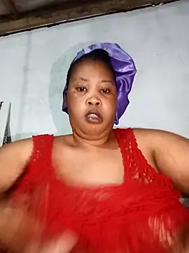 OCEANSQUITERXXX online show from June 21, 2026, 3:23 am