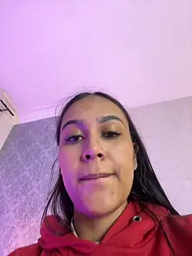 Snapshot of MiilaBlake chatting on December 5, 2025, 8:06 pm MiilaBlake online show from December 5, 2025, 8:06 pm