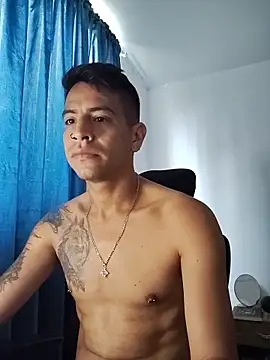 Juann-cock online show from December 19, 2025, 3:36 pm