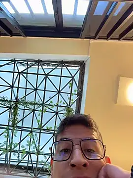 Juann-cock online show from February 24, 2026, 1:34 pm