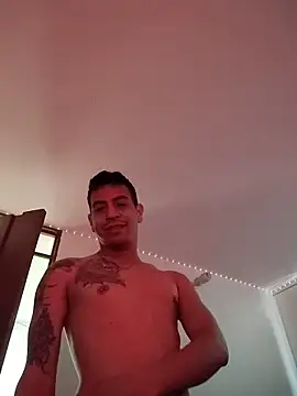 Snapshot of Juann-cock chatting on March 23, 2026, 5:57 pm Juann-cock online show from March 23, 2026, 5:57 pm