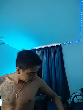 Snapshot of Juann-cock chatting on March 6, 2026, 2:12 pm Juann-cock online show from March 6, 2026, 2:12 pm