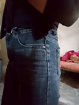 Snapshot of sulove_xx chatting on March 23, 2026, 8:36 am sulove xx online show from March 23, 2026, 8:36 am