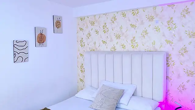 Samanta Isel online show from September 30, 2025, 3:01 am