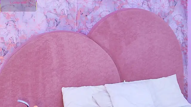 Samanta Isel online show from September 27, 2025, 3:01 am