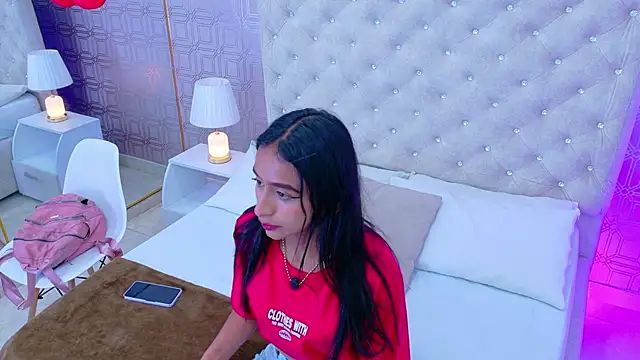 Samanta Isel online show from February 20, 2026, 3:03 am