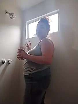 LacyLaurent online show from March 27, 2026, 8:32 pm