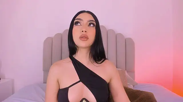 AmbarEvans  online show from December 5, 2025, 12:04 pm