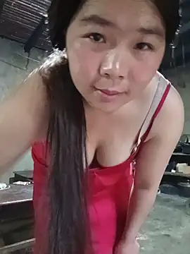 quynhkoolbae online show from May 18, 2026, 12:22 am