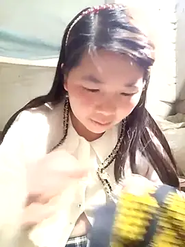 quynhkoolbae online show from February 3, 2026, 2:00 am