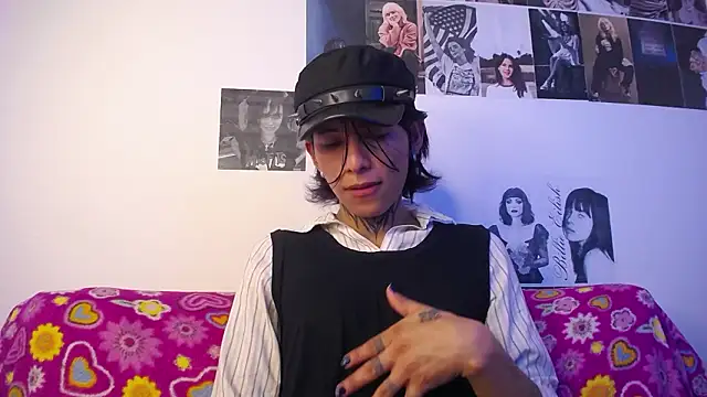 Snapshot of bellamy_095 chatting on February 11, 2026, 7:58 pm bellamy 095 online show from February 11, 2026, 7:58 pm