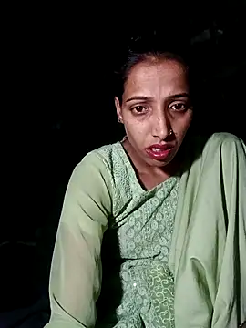 Snapshot of Pinki_thakur_1 chatting on April 30, 2026, 8:57 pm Pinki thakur 1 online show from April 30, 2026, 8:57 pm