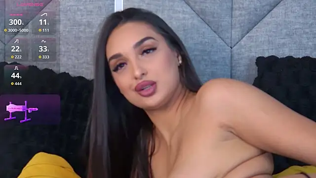 Snapshot of Kimberlymav chatting on February 21, 2026, 4:47 am Kimberlymav online show from February 21, 2026, 4:47 am