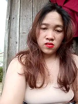 miumiu 00 online show from February 15, 2026, 7:51 am