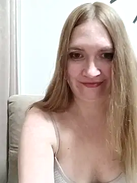 KisaVixen online show from March 26, 2026, 3:05 am