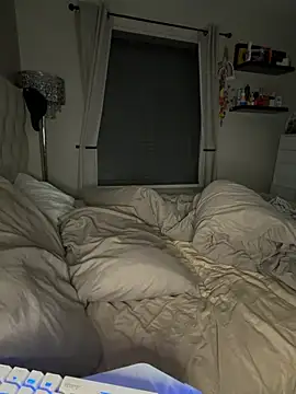 MysteriousMylaX online show from April 10, 2026, 10:17 pm