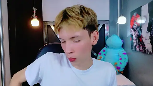 park jimin1 online show from December 14, 2025, 2:11 pm