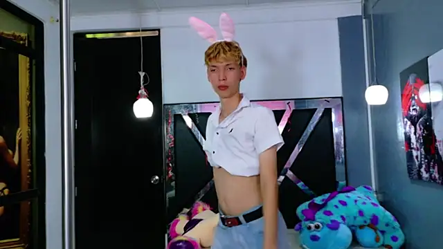 park jimin1 online show from September 26, 2025, 12:12 pm