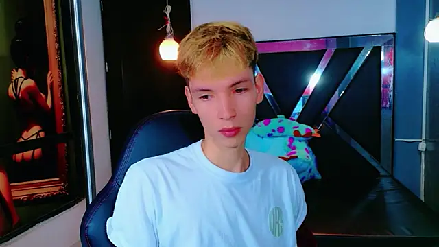 park jimin1 online show from December 4, 2025, 12:04 pm