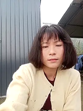 linda bae00 online show from March 16, 2026, 12:51 am