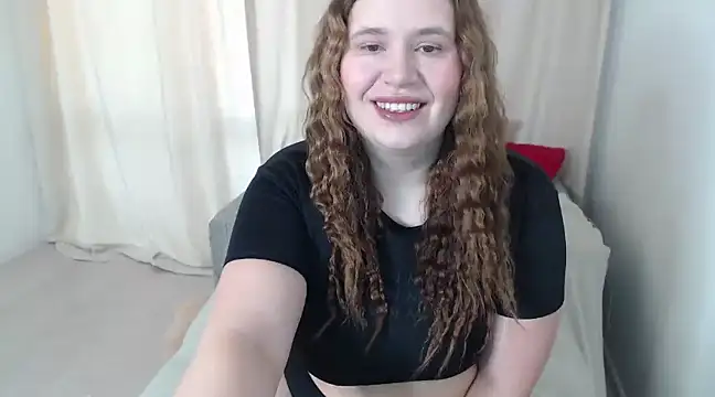 Snapshot of AdelinaLawson chatting on March 5, 2025, 4:56 am AdelinaLawson online show from March 5, 2025, 4:56 am