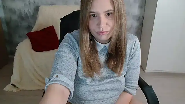 AdelinaLawson online show from April 9, 2026, 5:53 am