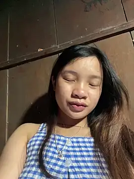 Snapshot of beobeo_2xx chatting on April 10, 2026, 11:23 pm beobeo 2xx online show from April 10, 2026, 11:23 pm