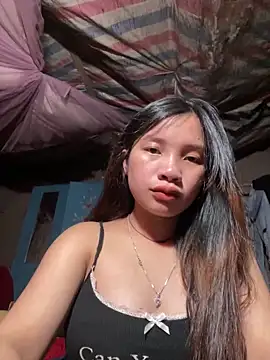 Snapshot of beobeo_2xx chatting on April 13, 2026, 11:36 am beobeo 2xx online show from April 13, 2026, 11:36 am