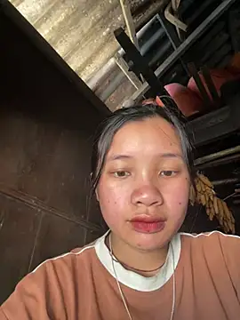 Snapshot of beobeo_2xx chatting on April 7, 2026, 2:24 am beobeo 2xx online show from April 7, 2026, 2:24 am