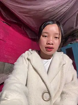 Snapshot of beobeo_2xx chatting on March 15, 2026, 1:56 am beobeo 2xx online show from March 15, 2026, 1:56 am