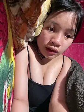 Snapshot of beobeo_2xx chatting on March 4, 2026, 4:04 pm beobeo 2xx online show from March 4, 2026, 4:04 pm