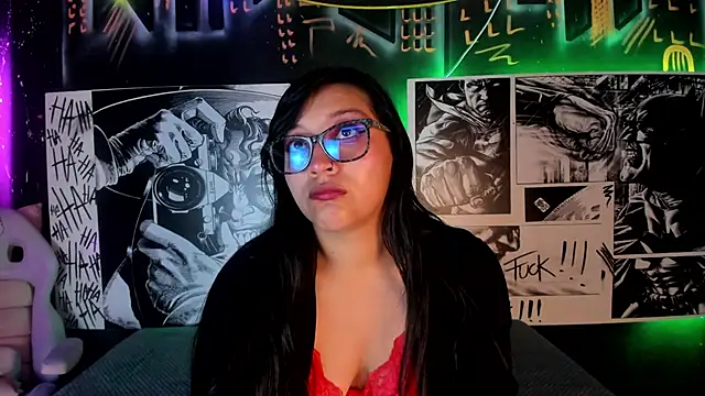 Skye bluee  online show from October 19, 2025, 3:09 am