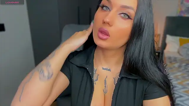 mygoddesshecate online show from July 3, 2026, 8:15 pm
